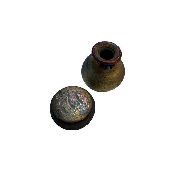 J. Dillon Signed Trinket Box and small Vase Iridescent Paint - Picture 3 of 7